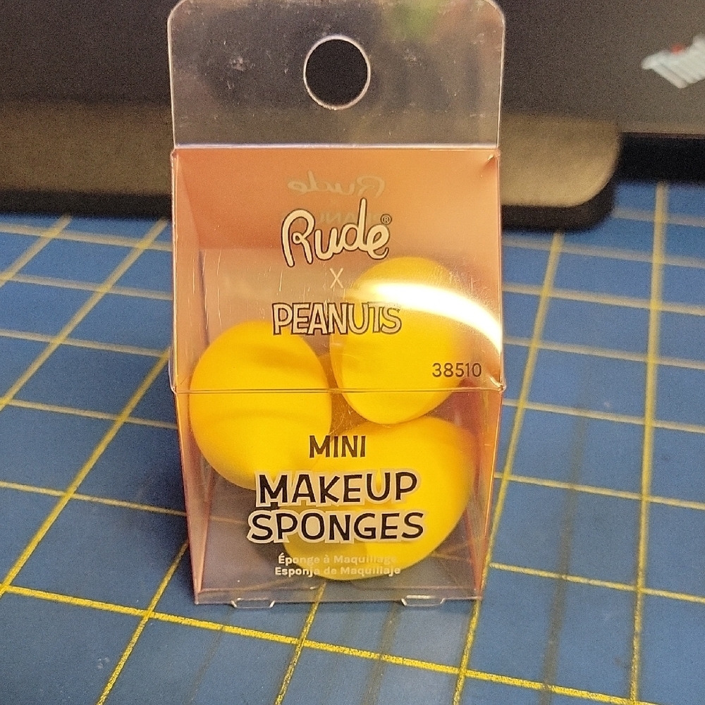 RUDE Peanuts Mini Makeup Sponges Qty 3 In New Sealed Package - Vibrant Yellow